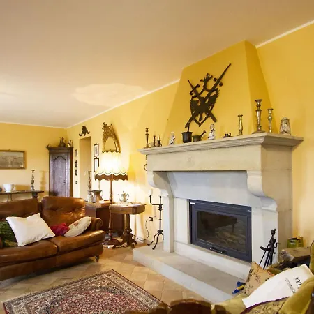 Serene Holiday In With Swimming Pool *